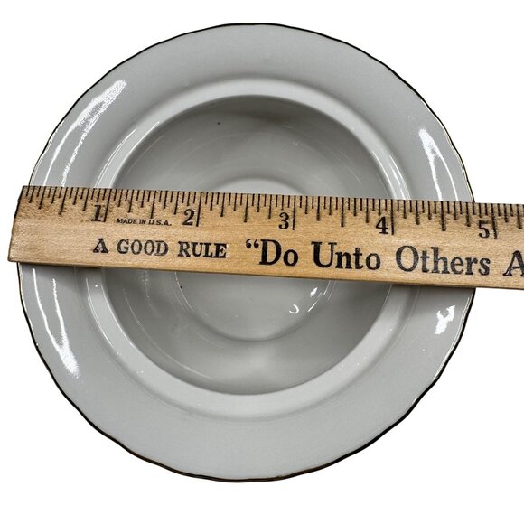 Porcelain Lidded Sugar Bowl White with Gold Trim & Matching Ladle Vintage - Picture 6 of 16